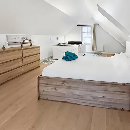 évasion Détente Avec Jacuzzi Sauna&billard Saint-Quentin (Aisne)