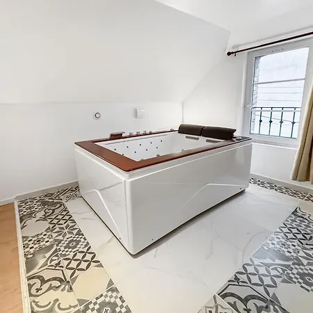 évasion Détente Avec Jacuzzi Sauna&billard *